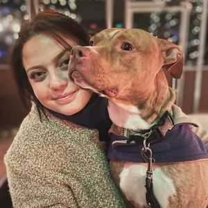 Meet your Posher, Olivia